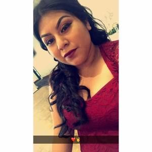 Meet your Posher, Anayeli